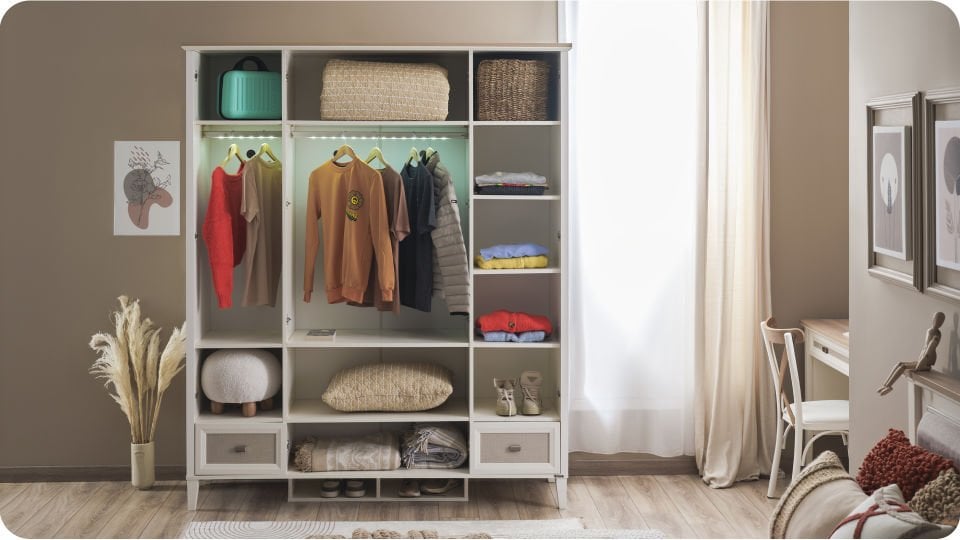 Orion 4 Kapaklı Dolap