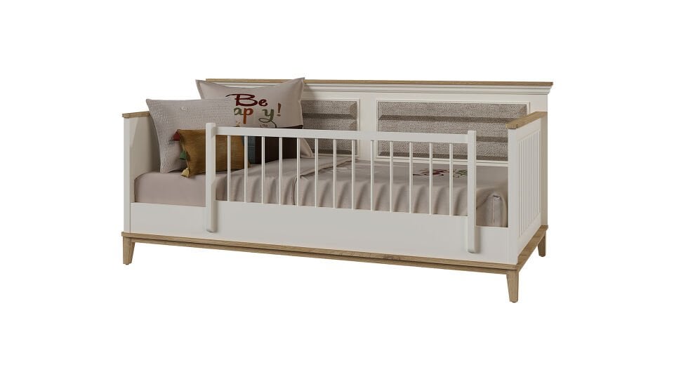 Regnum Montessori Döşemesi