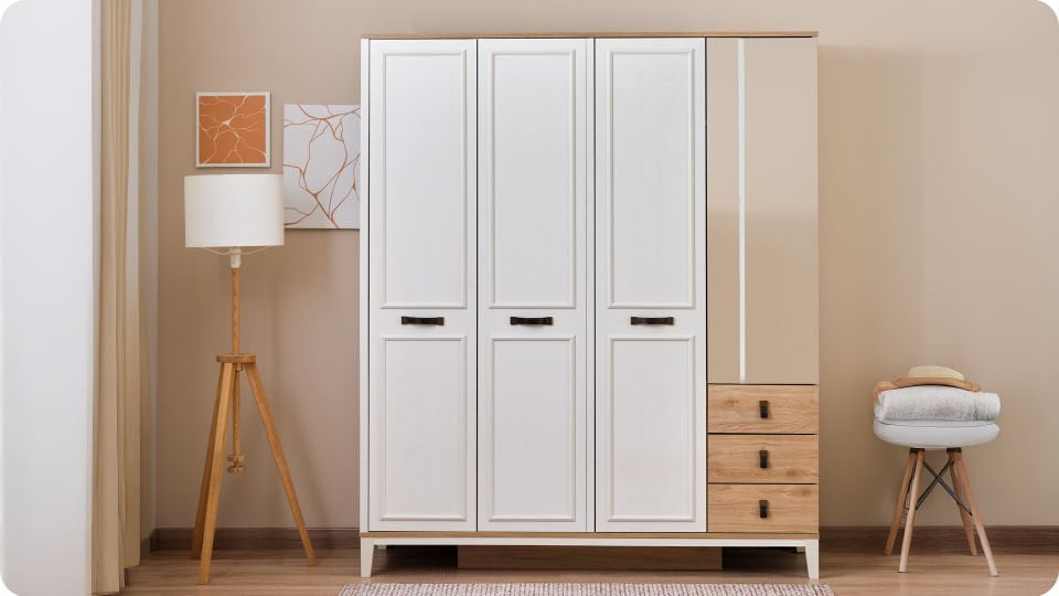 Poli 4 Kapaklı Dolap